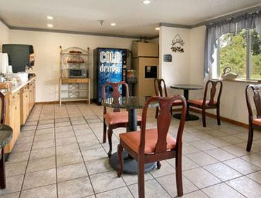 Hotel Super 8 By Wyndham Joppa Ristorante foto